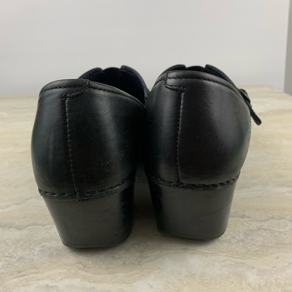 dansko shaina work clog